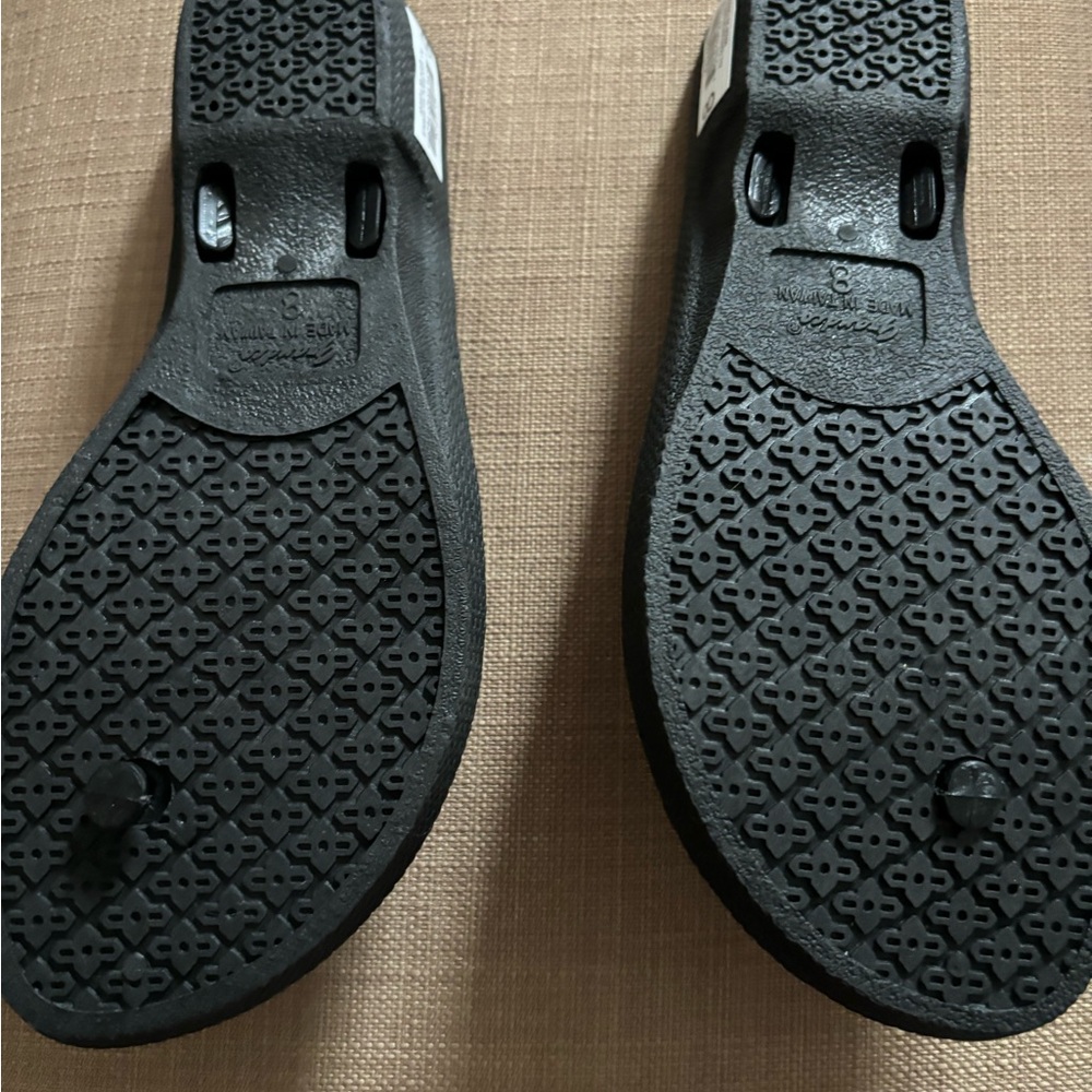 Beaded Sandals - Picture 4 of 5